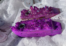 Load image into Gallery viewer, Violet Aura Quartz Crystal Gemstone Cluster Pipe
