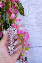 Load image into Gallery viewer, 3.5” girly glass pipe&lt;3
