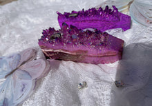 Load image into Gallery viewer, Violet Aura Quartz Crystal Gemstone Cluster Pipe
